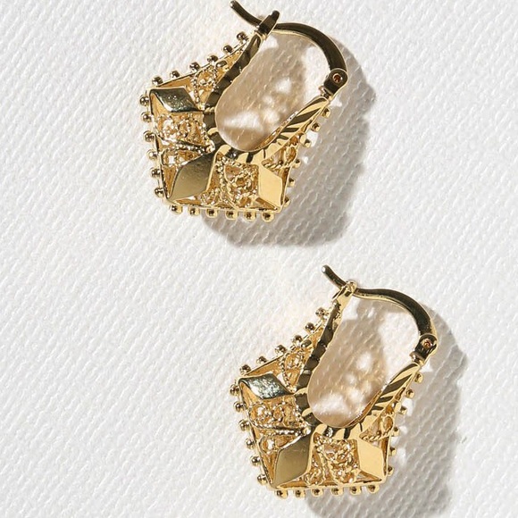 New Vanessa Mooney the gold Mabel hoops earrings - Picture 3 of 7